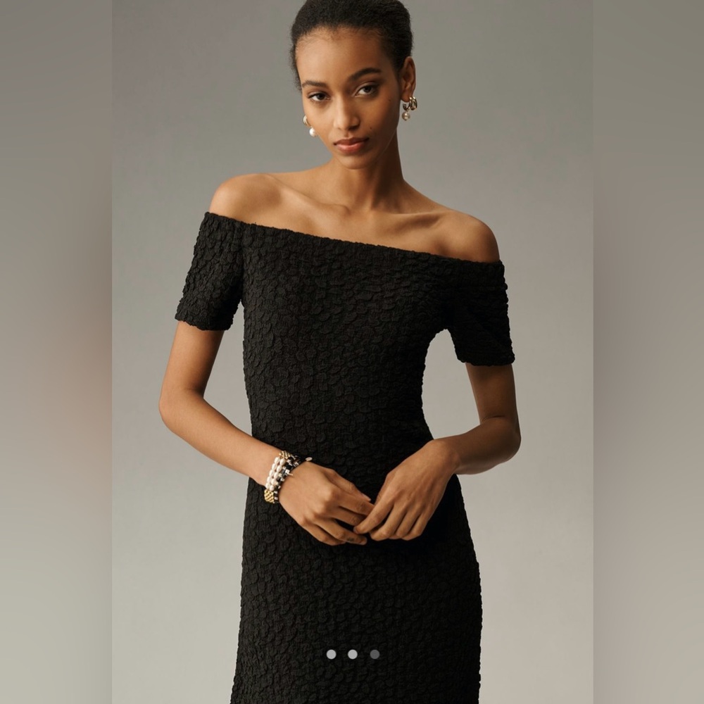 English factory off the shoulder textured midi dress - Picture 4 of 10